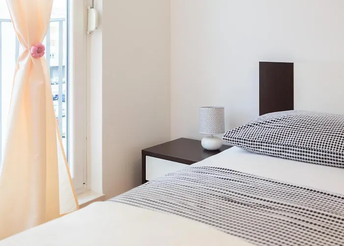 Apartments Arijana Free Private Garage And Sea View Split