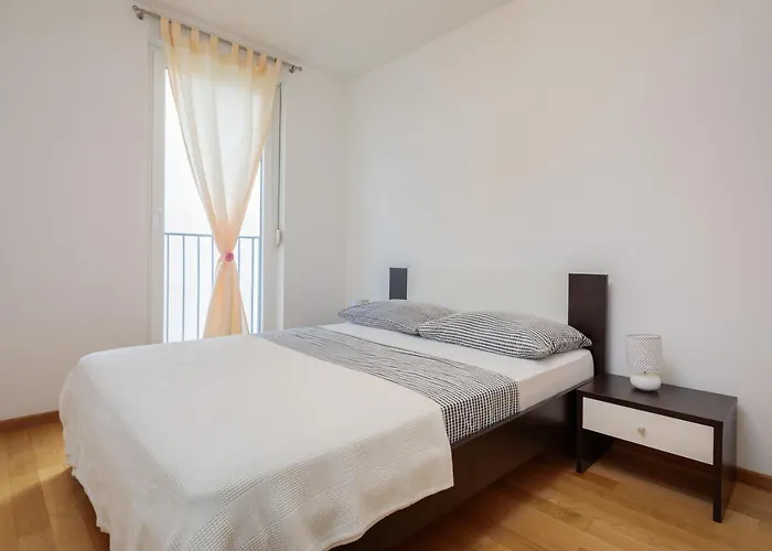 Apartment Apartments Arijana Free Private Garage And Sea View *