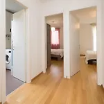 Arijana Free Private Garage And Sea View Apartman Split