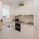 Apartman Arijana Free Private Garage And Sea View