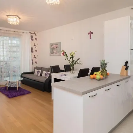 Arijana Free Private Garage Apartamento Split