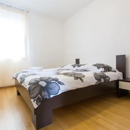 Arijana Free Private Garage * 스플리트